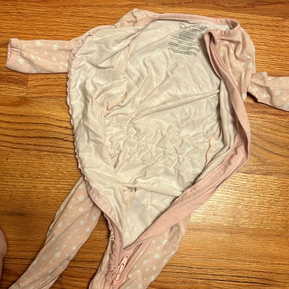 Rufflebutts pjs 6-12 months - Picture 5 of 7